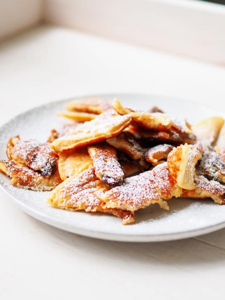 Kaiserschmarrn Rezept luftig einfach