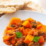 Hackbällchen Pfanne mit Möhre und Kürbis